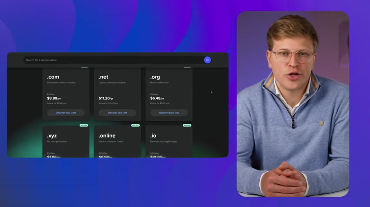 创作者实际录屏里 Spaceship 域名价格区截图，能看到 .xyz 后缀
